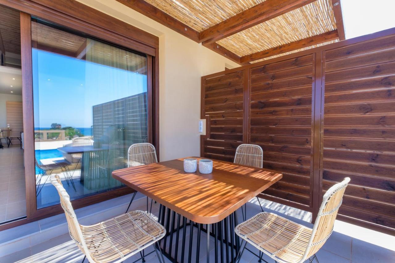 La Perla Di Barla Seafront Apartment Kanalos Luaran gambar