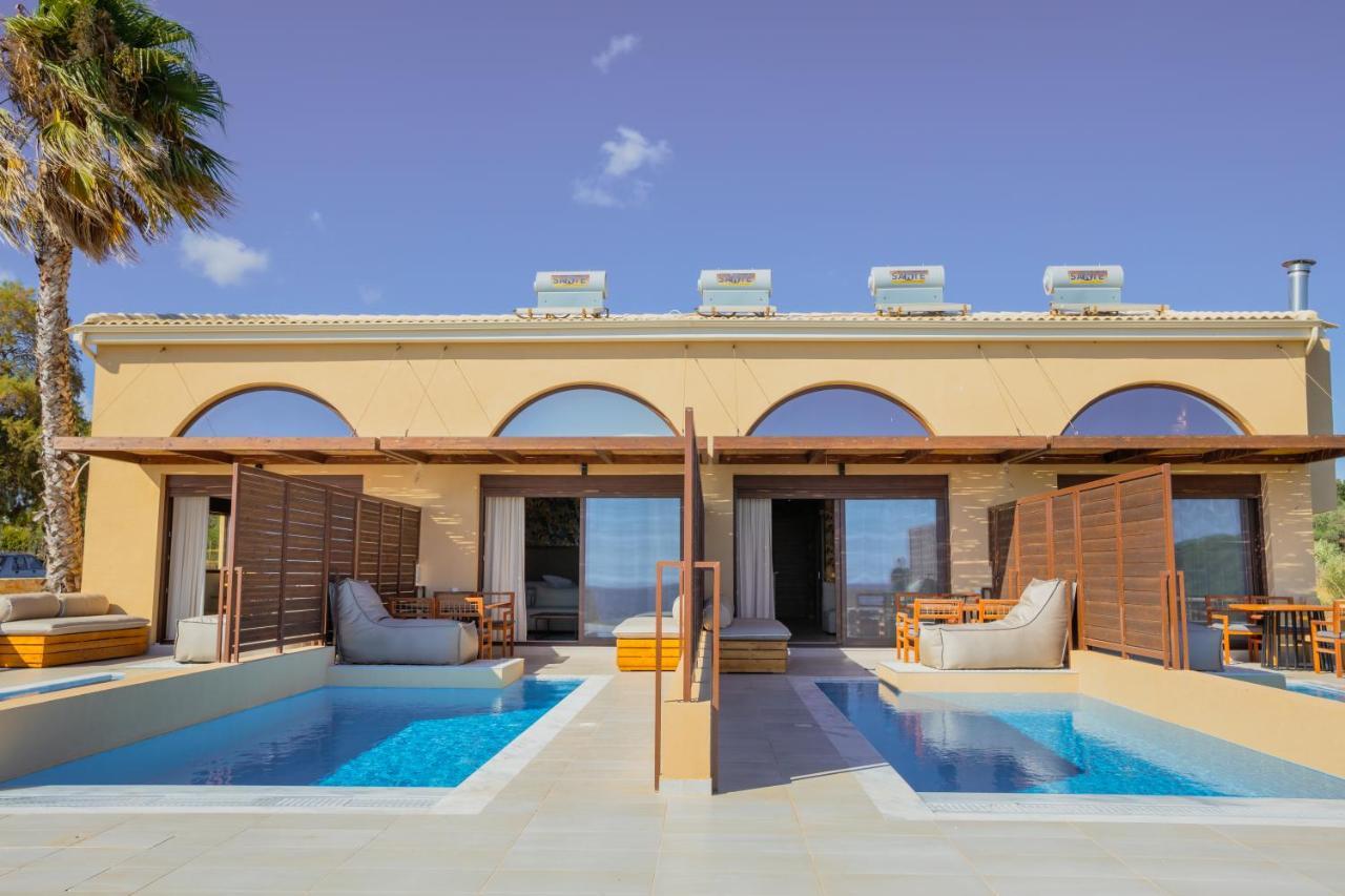 La Perla Di Barla Seafront Apartment Kanalos Luaran gambar