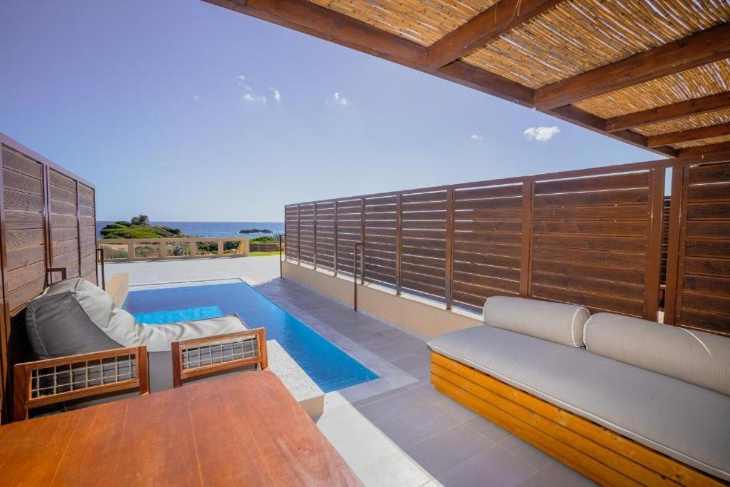 La Perla Di Barla Seafront Apartment Kanalos Luaran gambar
