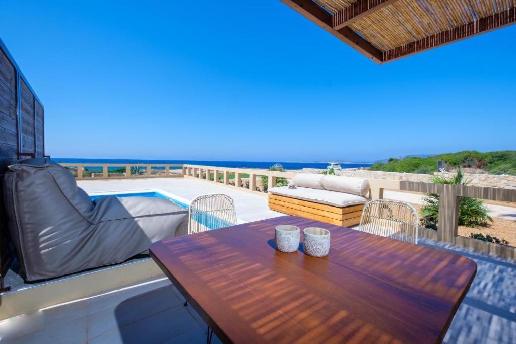 La Perla Di Barla Seafront Apartment Kanalos Luaran gambar